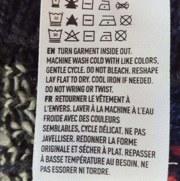 American Eagle Outfitters Southwestern Sweater Blue Red Ivory Women's Size XS - Picture 7 of 9